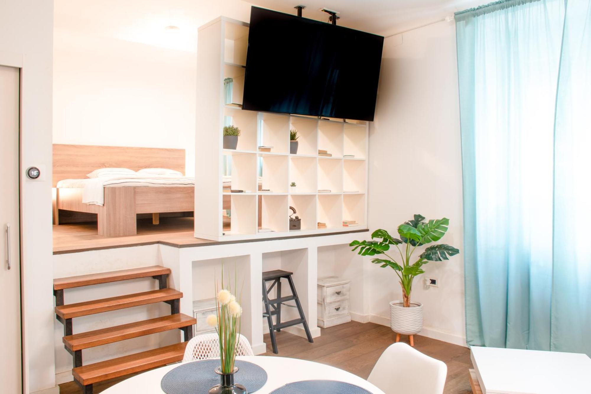 Apartment Fantabulous Downtown Abode W King Bed, 65